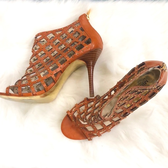 Michael Kors Heels - Picture 4 of 9